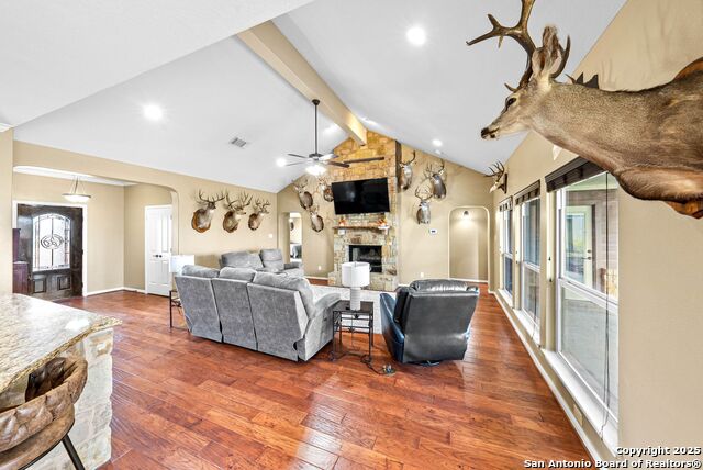 Image 6 of 109 For 14033 Fm 775