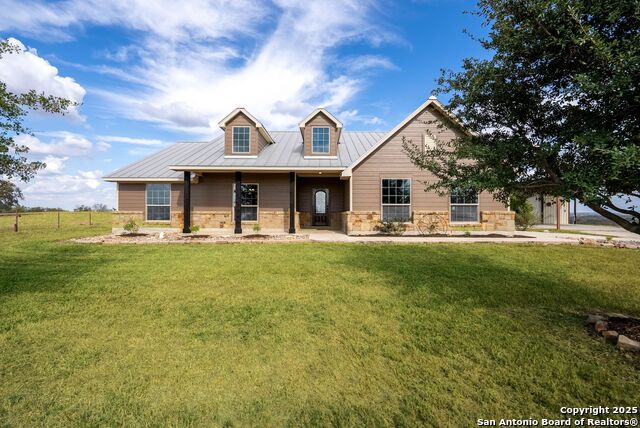 Details for 14033 Fm 775, La Vernia, TX 78121