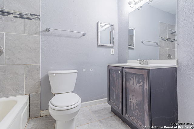 Image 17 of 27 For 5714 Windyhill