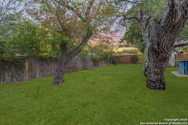 Image 26 of 27 For 5714 Windyhill