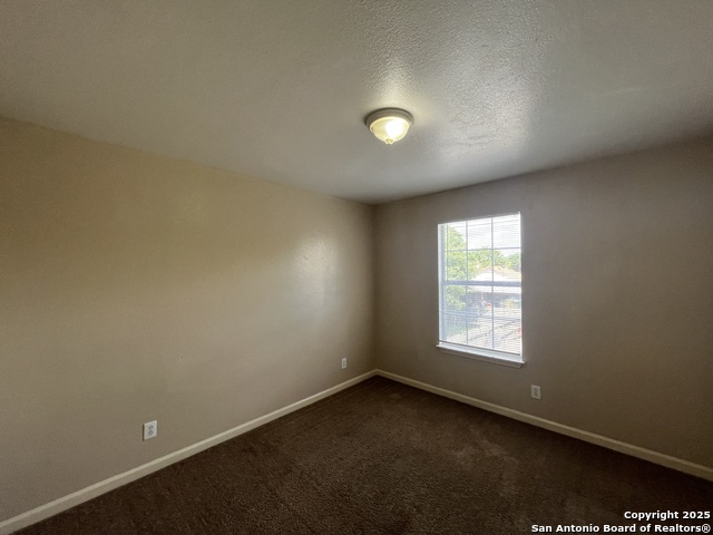 Image 18 of 28 For 5202 Fountain Lake