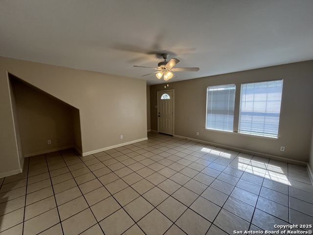 Image 2 of 28 For 5202 Fountain Lake