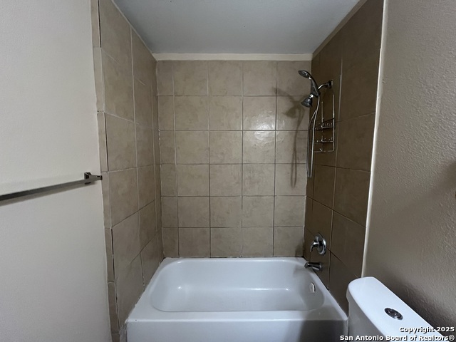 Image 27 of 28 For 5202 Fountain Lake