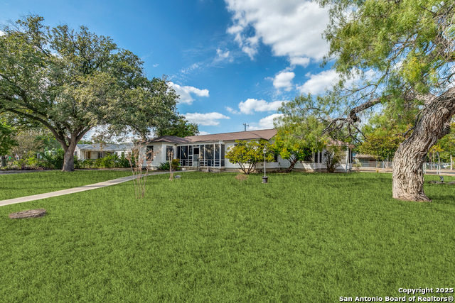 Details for 2301 W Mulberry, San Antonio, TX 78201