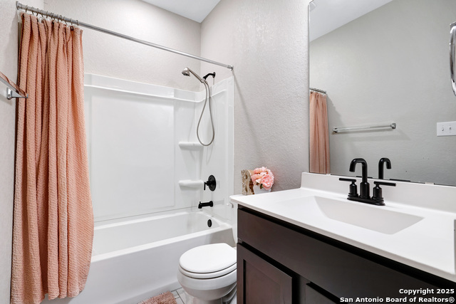 Image 22 of 28 For 4910 Ocean Wave