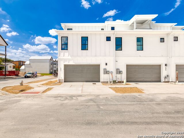 Image 5 of 45 For 503 Burrus Place