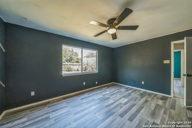 Image 20 of 21 For 3501 Ridge Knoll