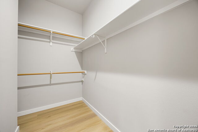 Image 27 of 50 For 15743 Dawn Crest