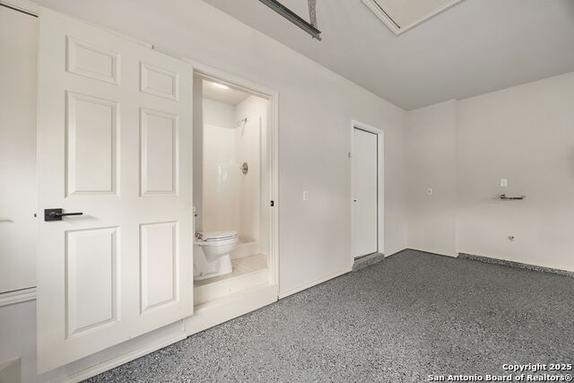 Image 37 of 50 For 15743 Dawn Crest