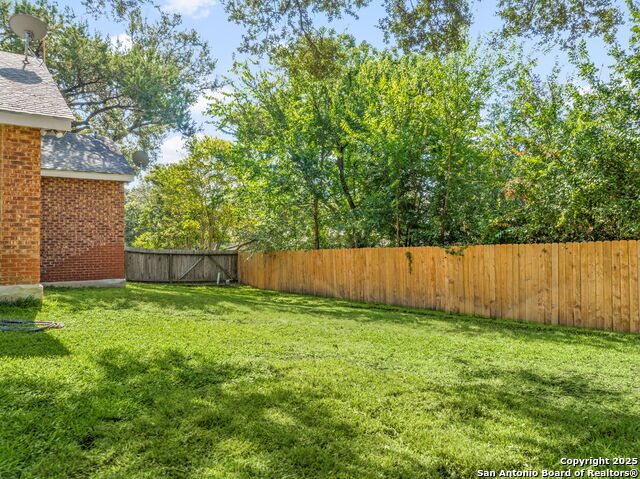 Image 45 of 50 For 15743 Dawn Crest