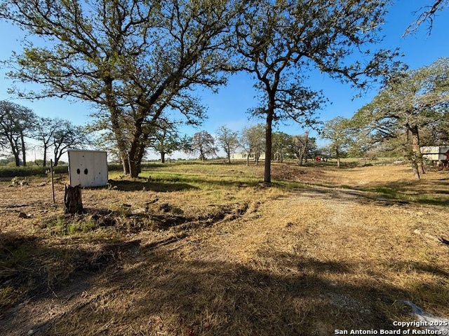 Image 4 of 13 For 201 Mariposa Ln