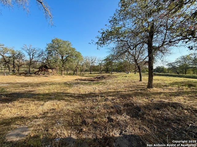 Image 5 of 13 For 201 Mariposa Ln