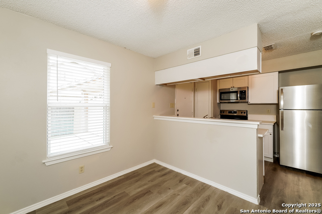 Image 6 of 17 For 5311 Peppermint