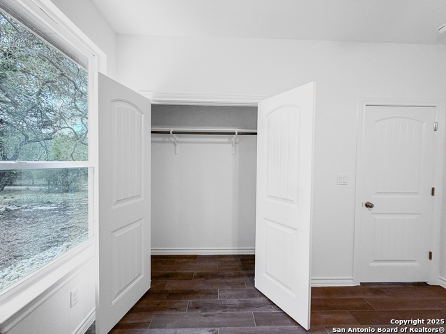 Image 18 of 31 For 770 Buck Run