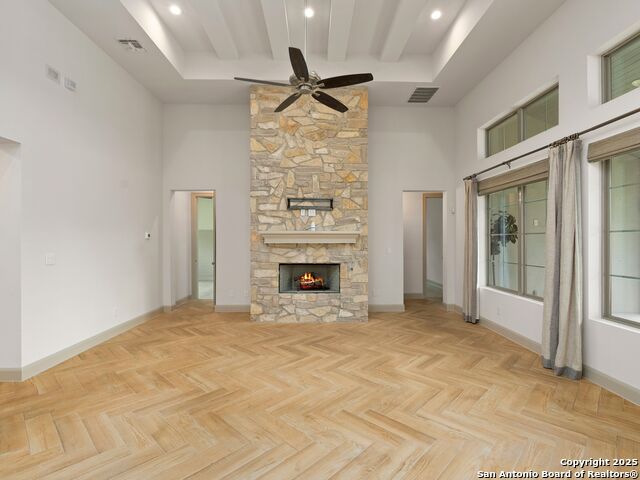 Image 18 of 47 For 8822 Falcon Pl