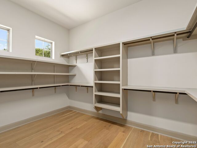 Image 29 of 47 For 8822 Falcon Pl