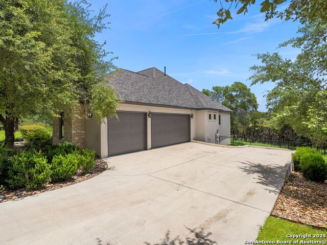 Image 42 of 47 For 8822 Falcon Pl