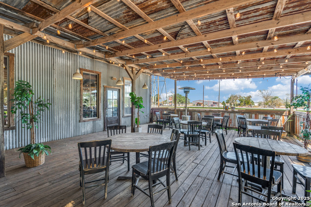 Listing photo id 18 for 11985 Us Highway 87 W