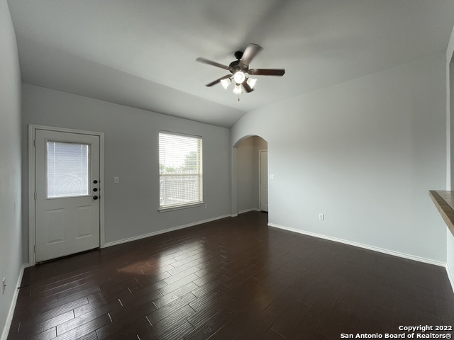 Image 3 of 16 For 918 Brown Rock Dr