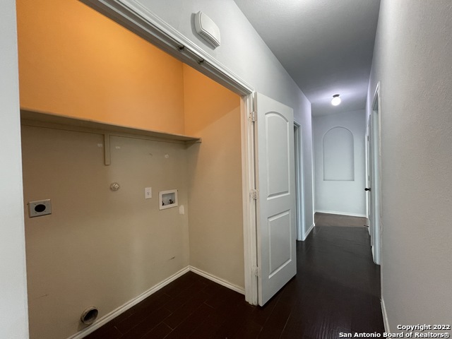 Image 6 of 16 For 918 Brown Rock Dr