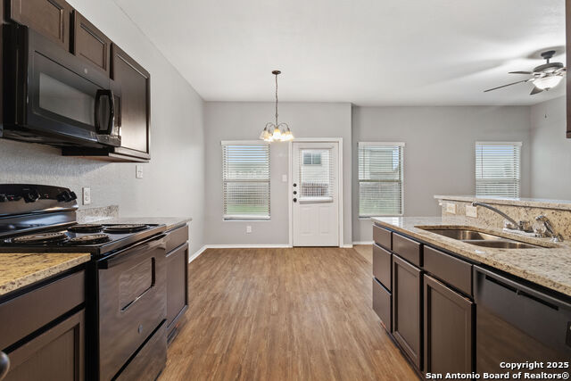 Image 6 of 16 For 8707 Azul Sky Ct