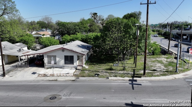 Details for 607 W Theo Ave, San Antonio, TX 78225
