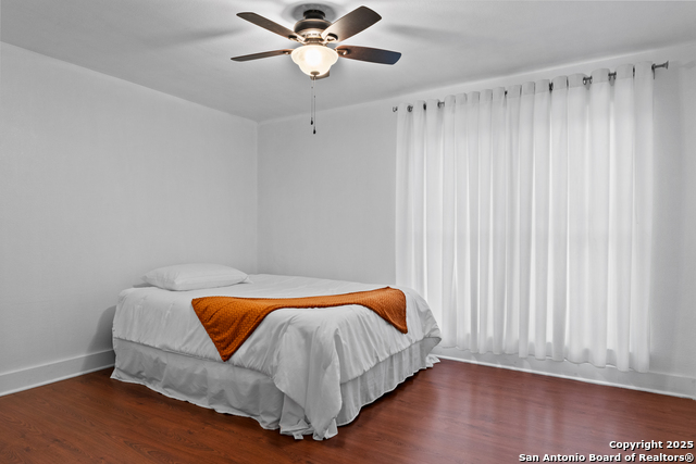 Image 24 of 33 For 11306 Forest Gleam