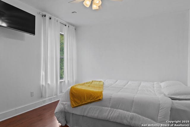 Image 27 of 33 For 11306 Forest Gleam