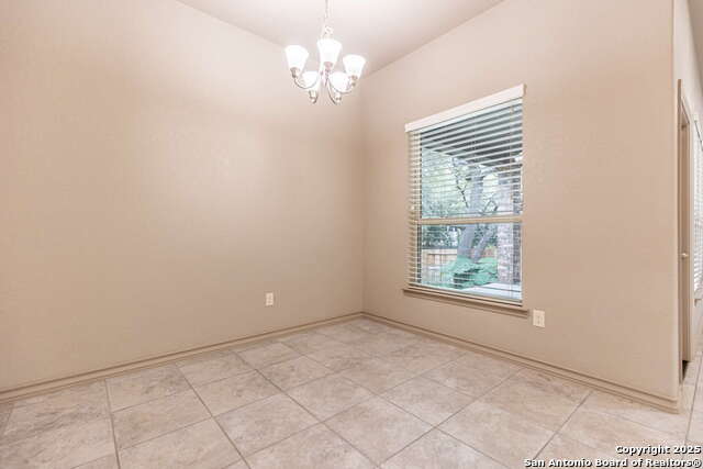 Image 15 of 34 For 10826 Belle Vere