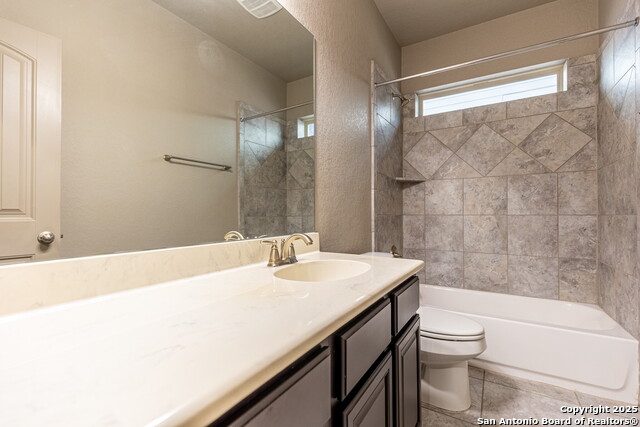 Image 21 of 34 For 10826 Belle Vere