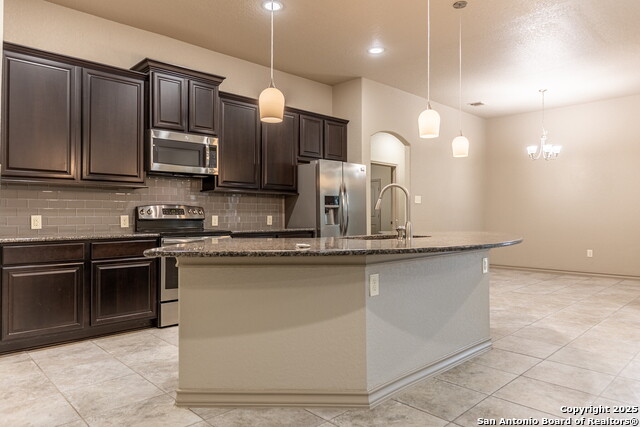 Image 8 of 34 For 10826 Belle Vere