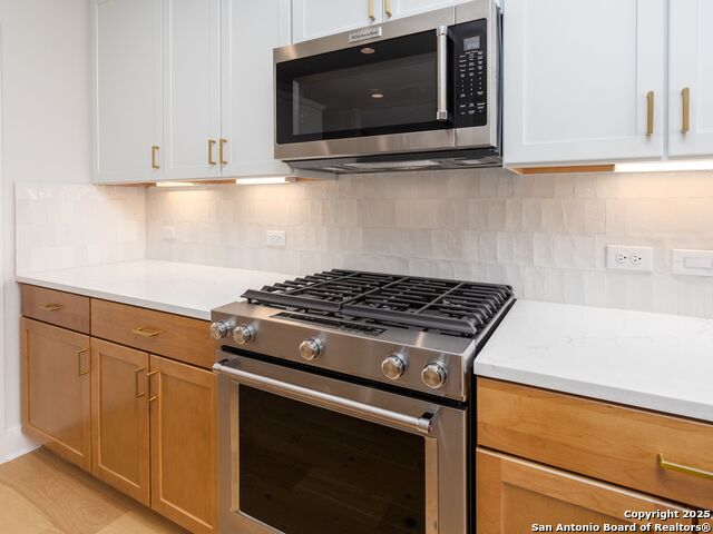 Image 15 of 41 For 550 Mcmonigal Place