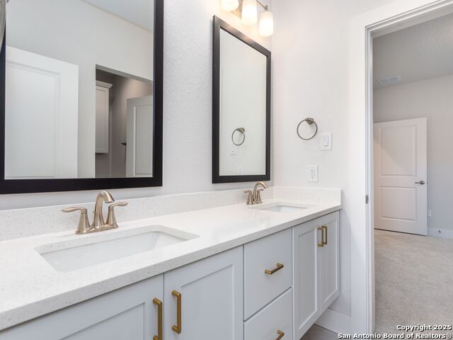 Image 8 of 41 For 550 Mcmonigal Place