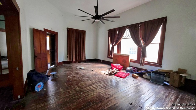 Image 3 of 8 For 1602 Avenue U