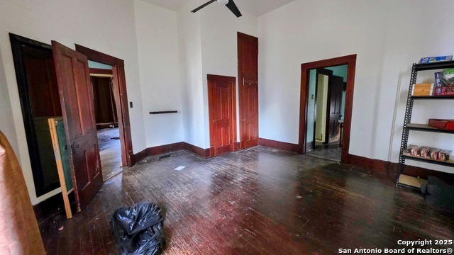 Image 5 of 8 For 1602 Avenue U