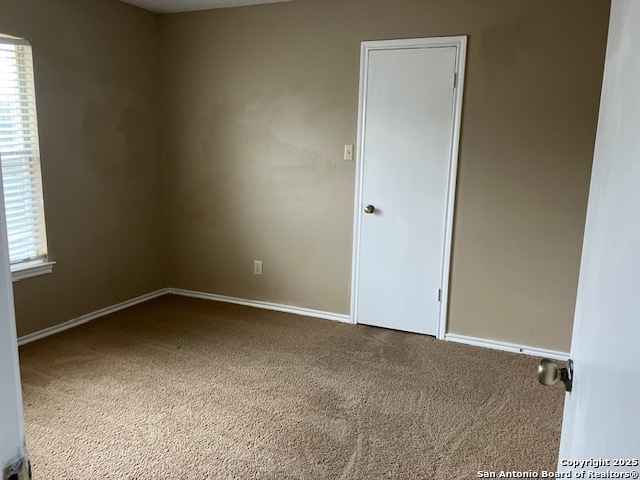 Image 12 of 18 For 5111 Colton Creek