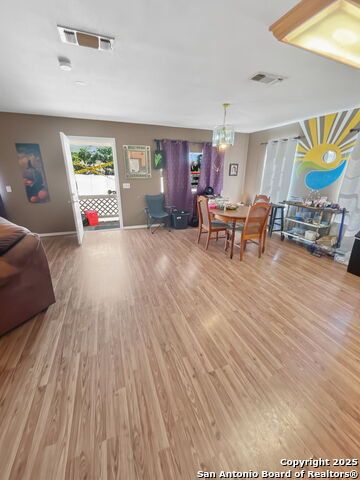 Image 5 of 38 For 9030 Fm 1283