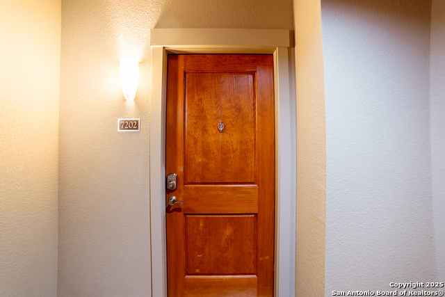 Details for 7342 Oak Manor  7202, San Antonio, TX 78229