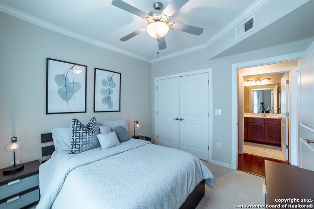 Image 14 of 16 For 7342 Oak Manor  7202