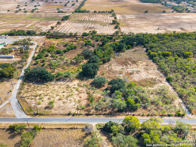 Listing photo id 0 for 17520 Jackel