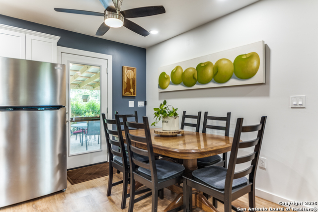 Listing photo id 8 for 103 Amber  