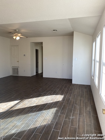 Image 4 of 16 For 11220 Center Point Rd