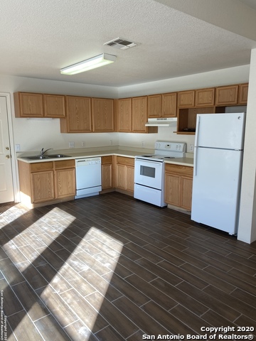 Image 8 of 16 For 11220 Center Point Rd