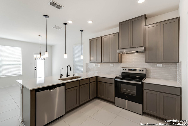 Image 16 of 44 For 14839 Vance Jackson Rd #503