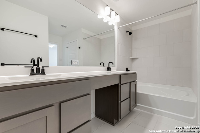 Image 29 of 44 For 14839 Vance Jackson Rd #503