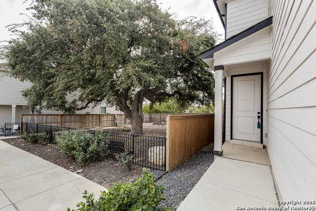 Image 41 of 44 For 14839 Vance Jackson Rd #503