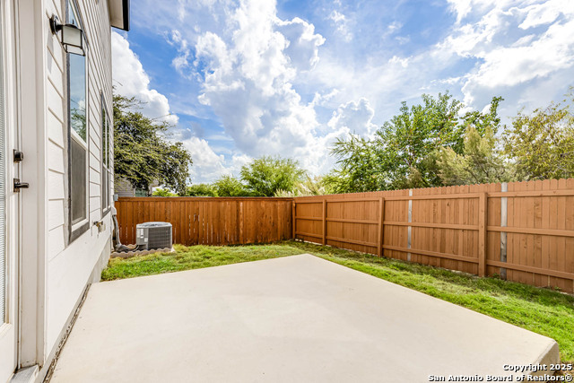 Image 42 of 44 For 14839 Vance Jackson Rd #503