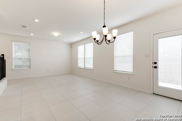 Image 9 of 44 For 14839 Vance Jackson Rd #503