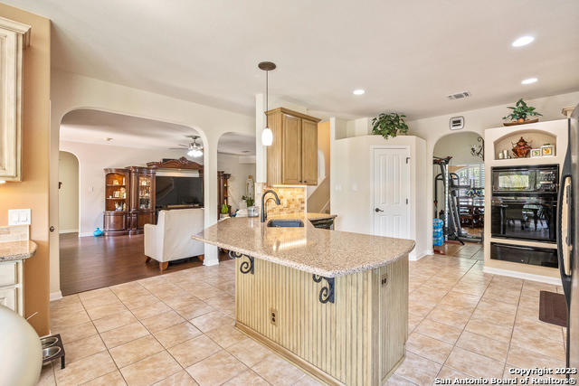 Image 11 of 43 For 9634 Jason Bend