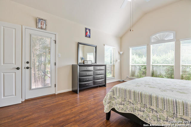 Image 17 of 43 For 9634 Jason Bend